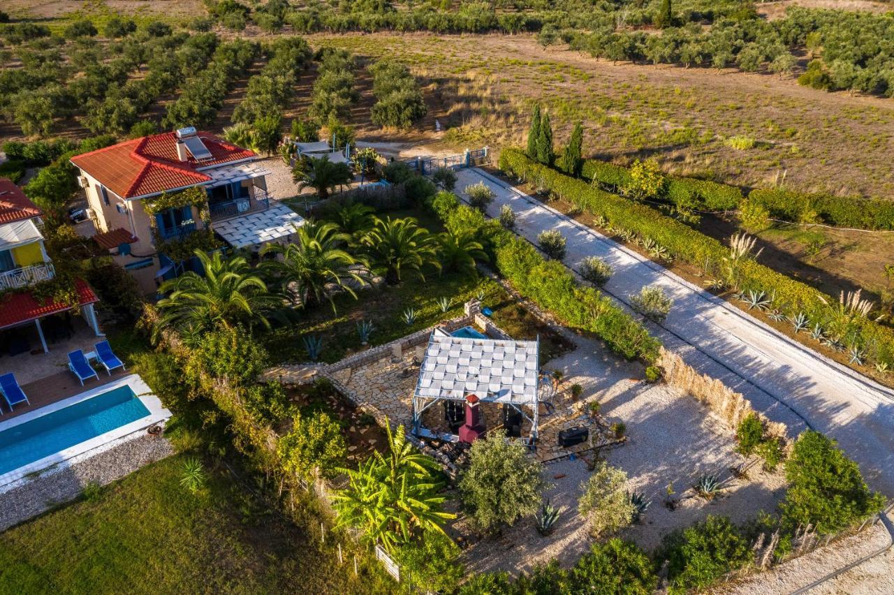 Villa Finiki Messinia Upstairs Foiníki Exterior foto